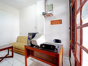 Lobi 4 OYO 90840 Teratai Residence