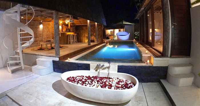 Fasilitas Hiburan Grand Blue Villa Seminyak