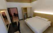 Kamar Tidur 4 Scott Service Suites