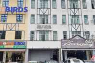 Luar Bangunan SPOT ON 89751 Bed Station Guest House