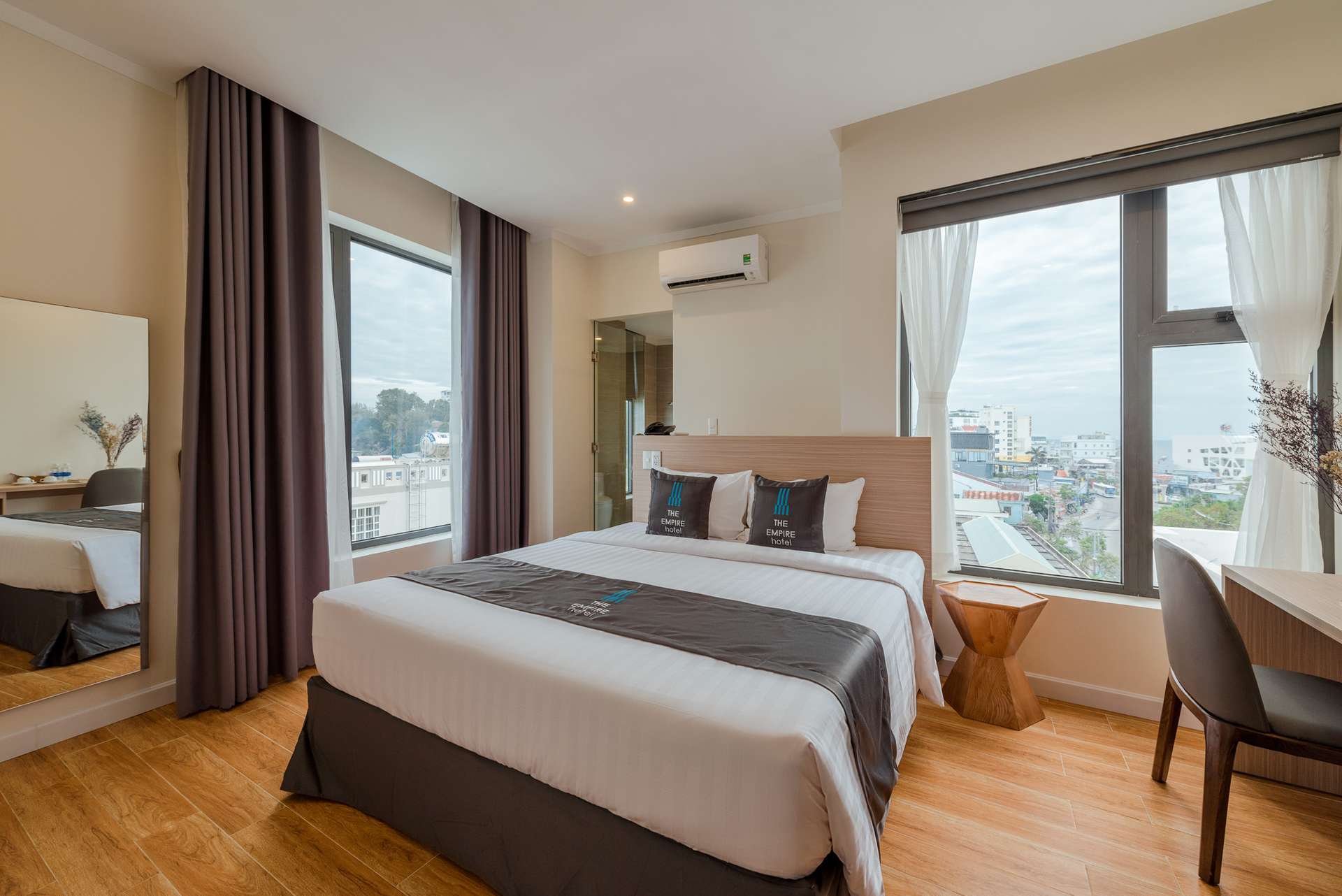 Empire Hotel - Nhà nghỉ Phú Quốc