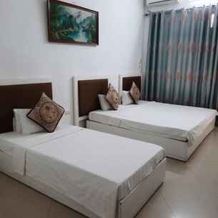 Hanoi Carina Hotel, THB 433.58