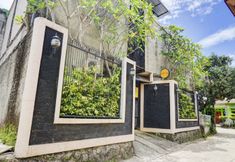 Exterior 4 SPOT ON 90146 Sugianto Guesthouse Syariah