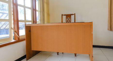 Lobby 2 OYO 90137 Alun Alun Homestay