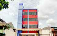 Exterior 2 OYO 90141 3a Syariah