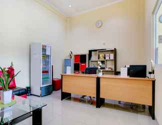 Lobby 2 OYO 90141 3a Syariah