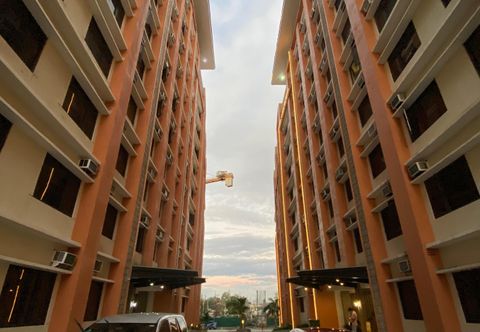 Exterior Paseo Verde At Real Condominium