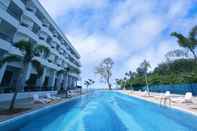 Swimming Pool Pacific Regency Beach Resort Port Dickson