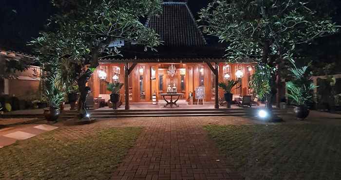 Bangunan Djembar Inn