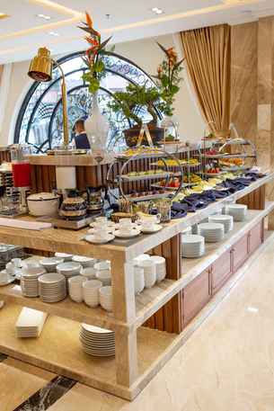 Sandals Vista Bao Loc, THB 1,291.50