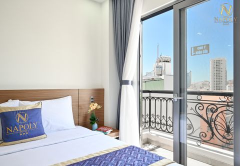 Phòng ngủ Napoly Hotel