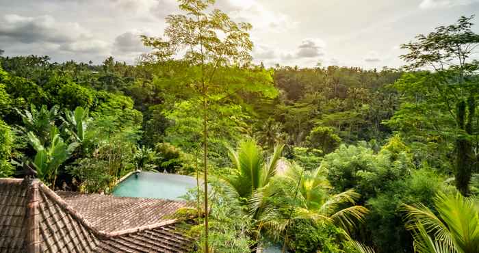 Tempat Tarikan Berdekatan Magatama Villa