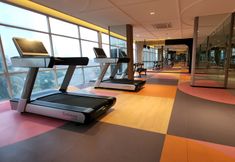 Fitness Center 4 Studio5 Jatibening Street View next to Ibis Styles (Min Stay 3 nights)