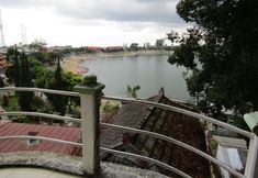 Atraksi di Area Sekitar 4 Hotel Melati Sarangan
