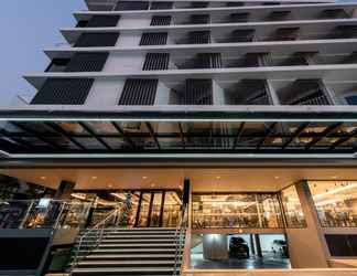 Bangunan 2 Blackwoods Hotel Pattaya