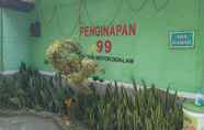 Exterior 3 Penginapan 99