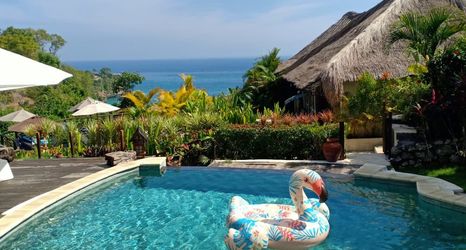 Hồ bơi 2 milo's home bungalow