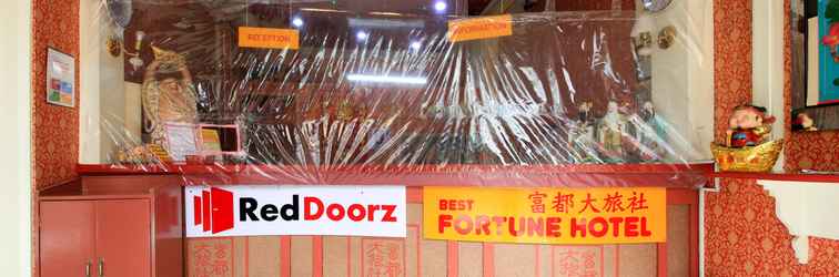 Lobby RedDoorz Plus @ Chinatown Binondo 