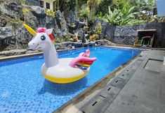 游泳池 2 Villa Dawis Syariah 8BR 35pax