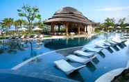Hồ bơi 2 Hoiana Hotel & Suites