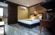 Kamar Tidur 7 Buddies Loft Samet