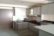 객실 내 욕실 OYO 93424 Apartemen The Suite Metro By Salman