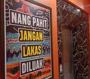 Nearby View and Attractions 4 49 Guest House Banjarmasin