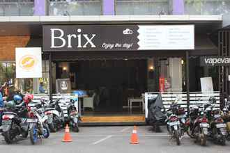 Luar Bangunan 4 BRIX ROOMS HOTEL