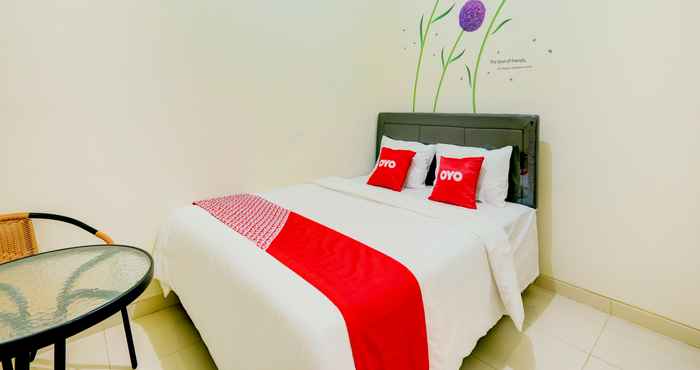 Bedroom OYO 90173 Innapp Tenggilis Family Residence