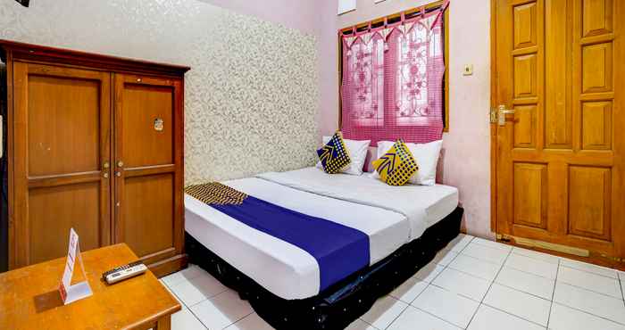 Kamar Tidur SPOT ON 90171 Pondok Kuning