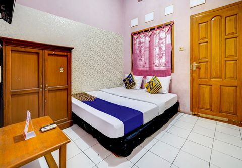 Bedroom SPOT ON 90171 Pondok Kuning