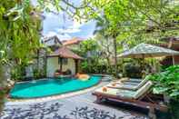 สระว่ายน้ำ Lumbung Sari Ubud Hotel