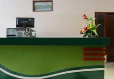 Lobi 6 Super OYO 90193 D'waru Homestay Syariah