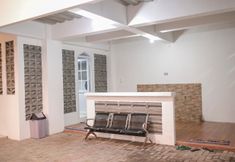 Common Space 7 Blue Orchid Family Cottage
