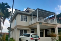 Exterior Villa Sabrina Kota Bunga N2-17