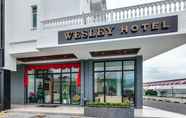 Exterior 5 Wesley Hotel