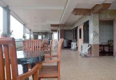 Lobby 4 OYO 738 Maganda Hotel