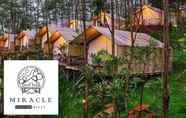 Luar Bangunan 2 Miracle Signature Hills