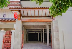 Exterior 2 OYO 90210 Kenari House Syariah