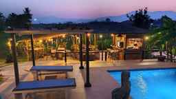 Country Retreat, USD 55.20