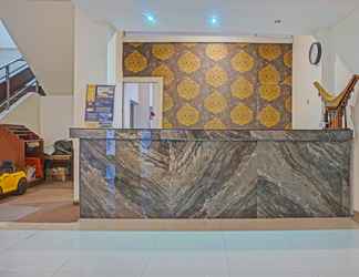 Lobby 2 Collection O 91414 Hotel Marina Beach