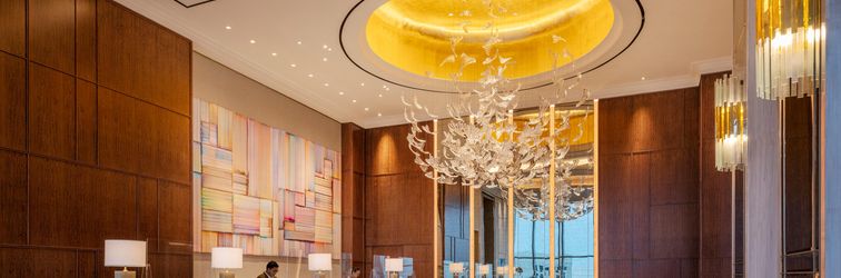 로비 The Westin Surabaya