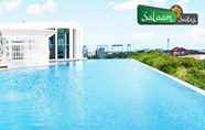 Kolam Renang 3 Troika Avenue by Salaam Suites