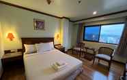 Kamar Tidur 4 Sribetong Hotel