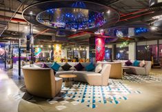 Bar, Cafe and Lounge 5 Tru by Hilton Bac Giang City Centre