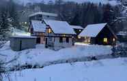 Exterior 2 Zen Chalets Hakuba