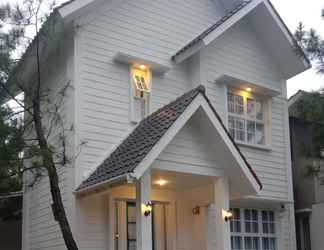 Lobi 2 Alana Farmhouse Syariah