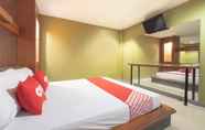 ห้องนอน 7 OYO 75382 Chonburi Hotel
