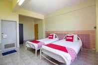 Kamar Tidur OYO 75372 Flight Hut Hotel