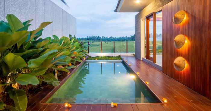 สระว่ายน้ำ Villa Omkara Ubud